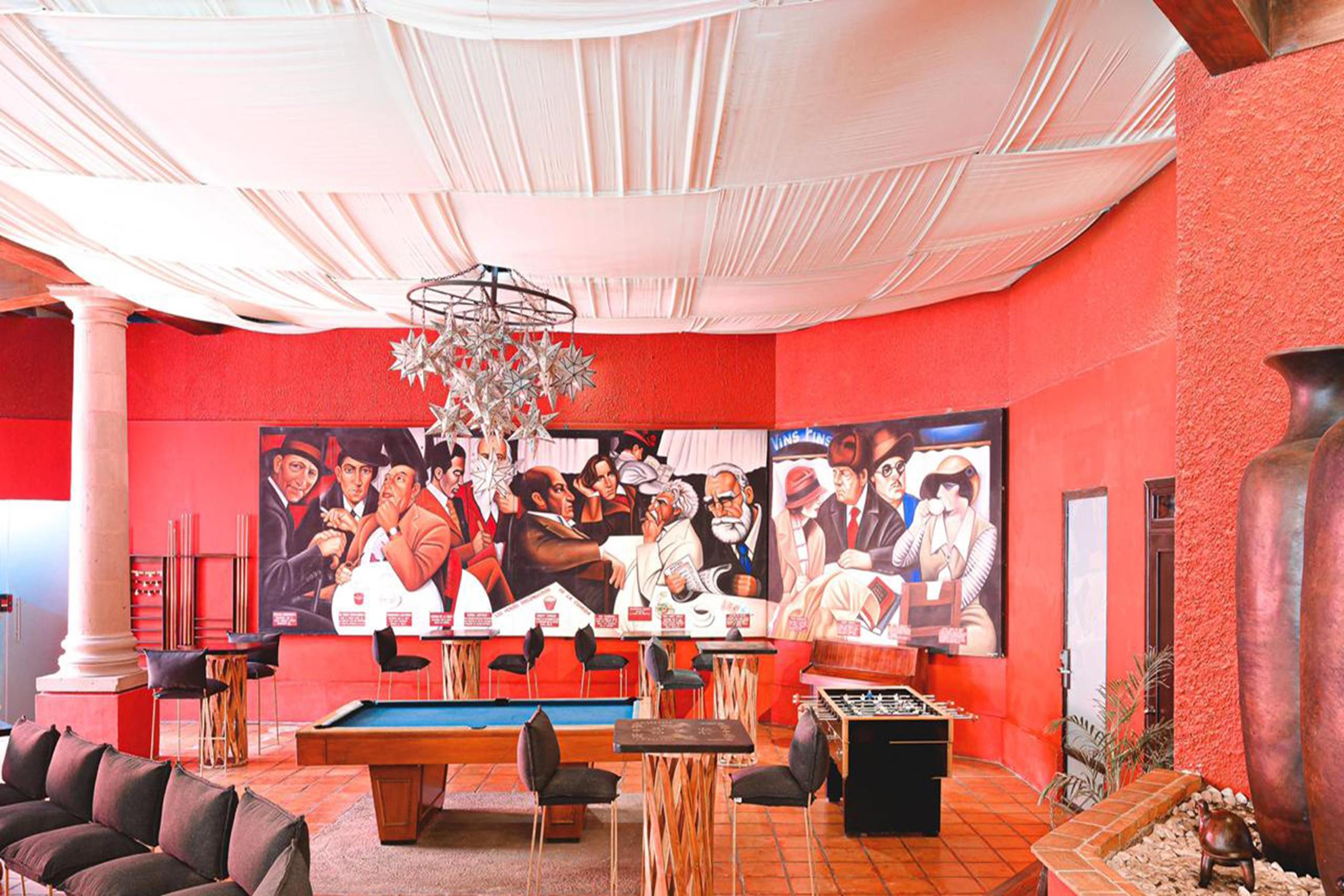 Real De Minas Сан-Міґель-де-Альєнде Екстер'єр фото The interior of the clubhouse